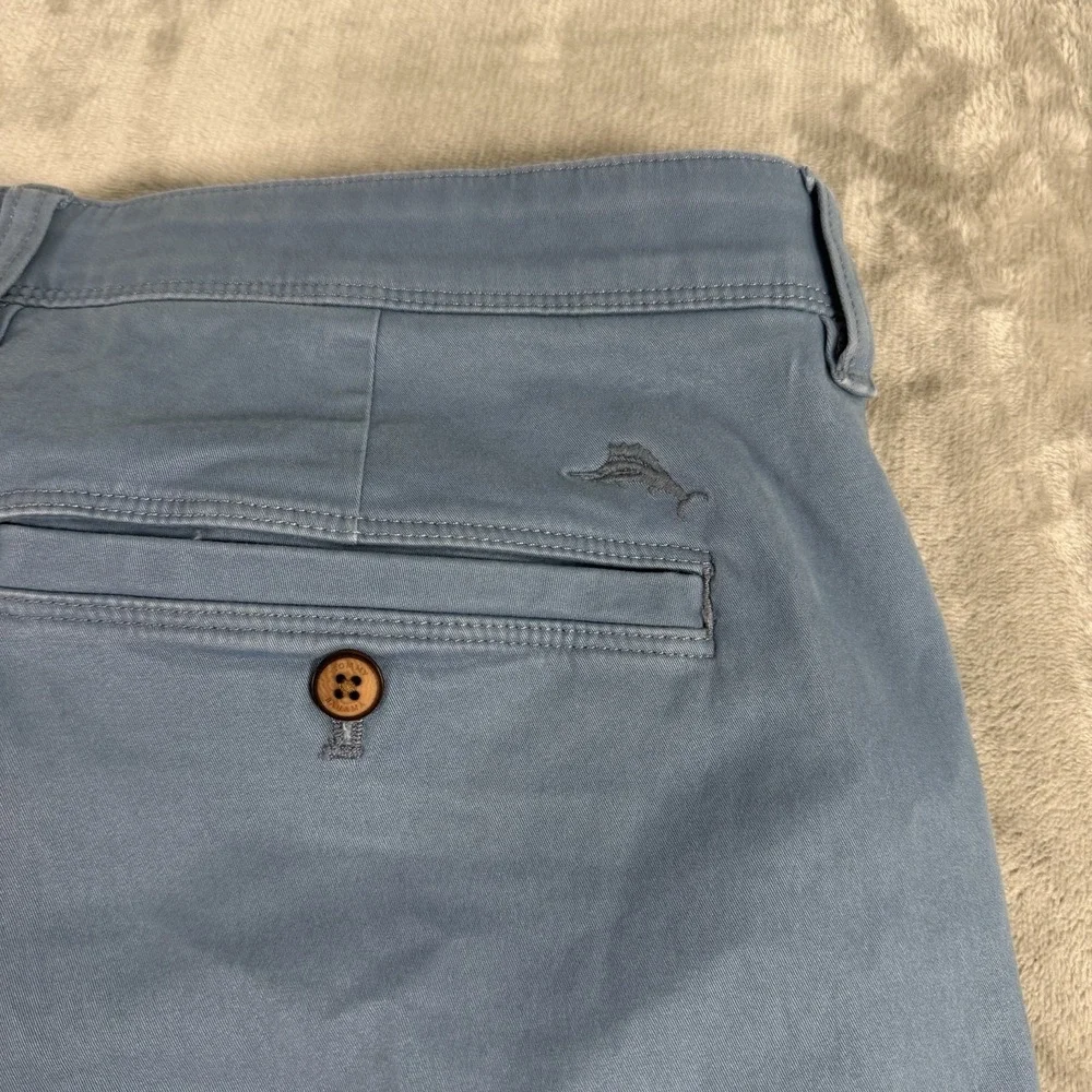 Tommy Bahama Pants Mens 40x30 Baby Blue Boracay Chino Flat Front Floral Pattern